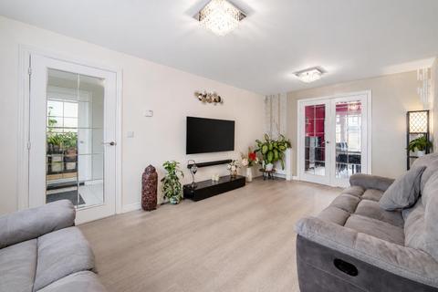 4 bedroom detached house for sale, Edmund Road, Holystone, Newcastle Upon Tyne, NE27