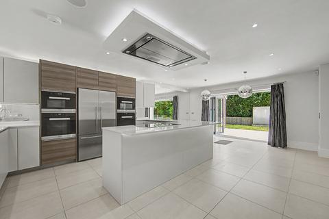 5 bedroom detached house for sale, Spencer Close, Radlett, Hertfordshire WD7