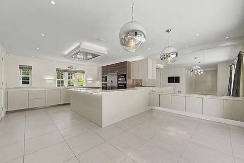 5 bedroom detached house for sale, Spencer Close, Radlett, Hertfordshire WD7