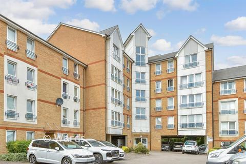 2 bedroom apartment for sale, Fairfield Square, Gravesend DA11