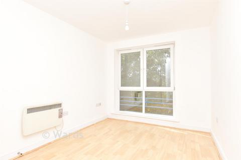 2 bedroom apartment for sale, Fairfield Square, Gravesend DA11
