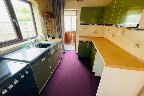 3 bedroom semi-detached house for sale, Abbey Drive, Shepley