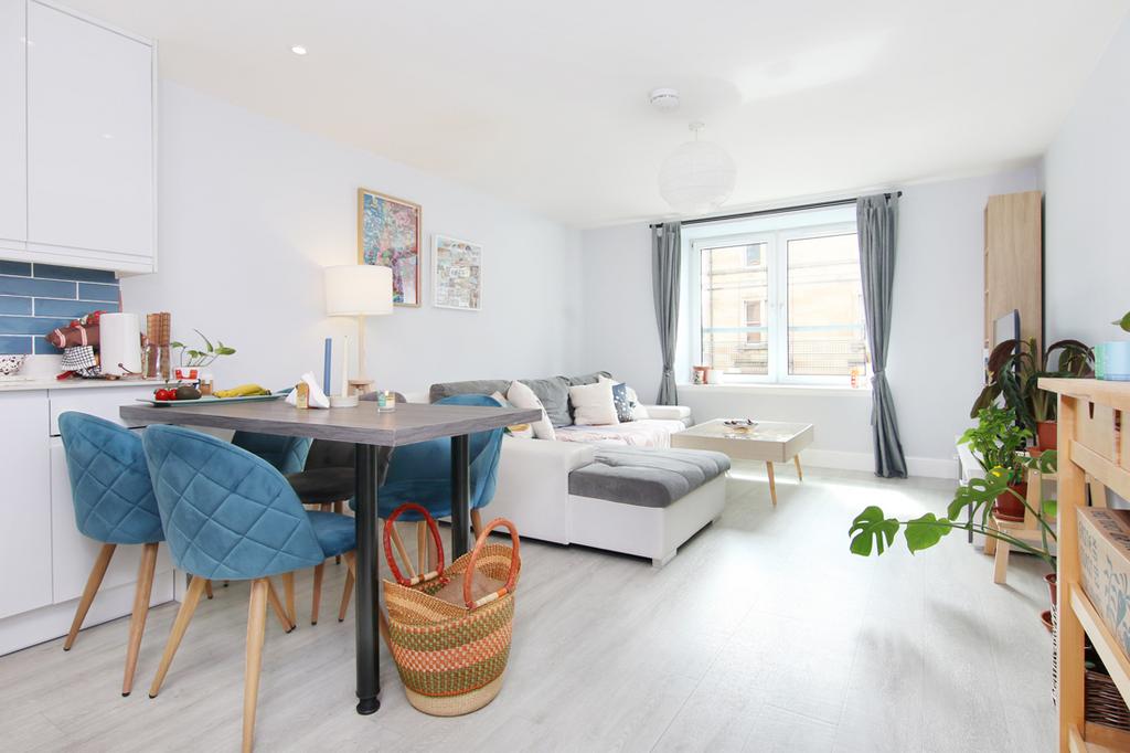 Apartment in Edinburgh - View 5