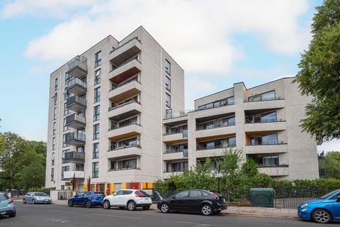 1 bedroom flat for sale, St, James' Crescent, Brixton, London, SW9