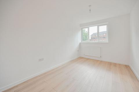 undefined, George Comberton Walk, Manor Park, London, E12