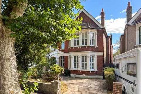 5 bedroom semi-detached house to rent, Penerley Road, Catford, SE6