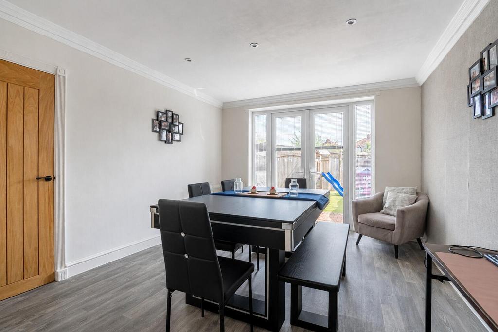 House in York - View 4