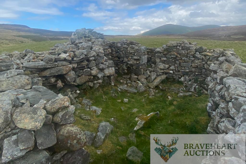 Former Penrhyn Cottage, Upper Llandwrog, Caernarfon, Gwynedd, LL54 7BL - More