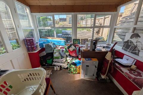 2 bedroom end of terrace house for sale, Greenwell Row, Clayton, Bradford