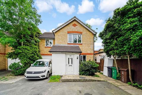 undefined, Chingford Mount Road, London E4