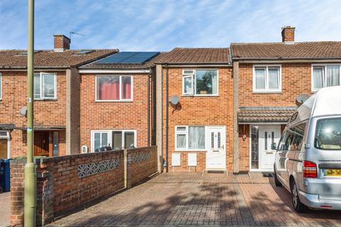 2 bedroom end of terrace house for sale, Merlin Road, Oxford