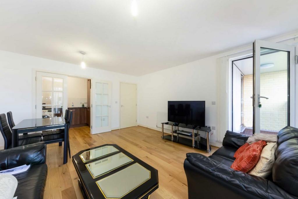 Apartment in London - More