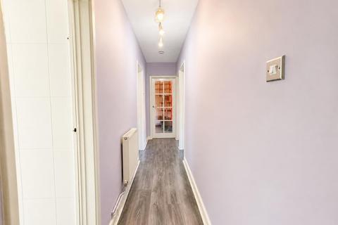 2 bedroom maisonette for sale, Exeter Road, Hanworth