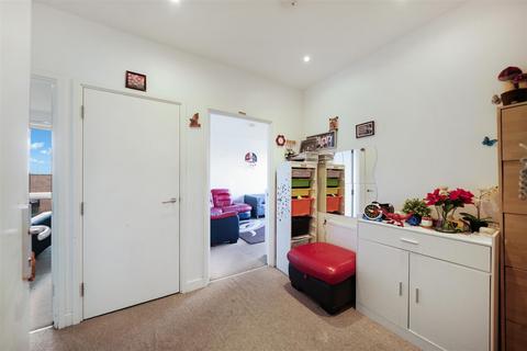 undefined, Hilltop Avenue, London
