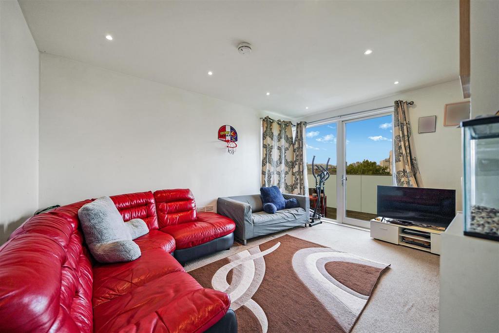 Apartment in London - View 3