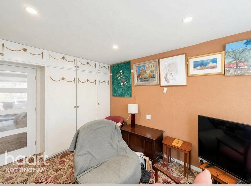 Apartment in Nottingham - View 3