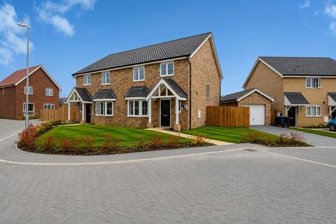 3 bedroom semi-detached house for sale, Diss Road, Botesdale, Diss