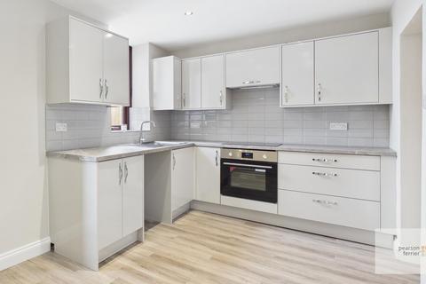 2 bedroom terraced house to rent, Commercial Street, Loveclough BB4