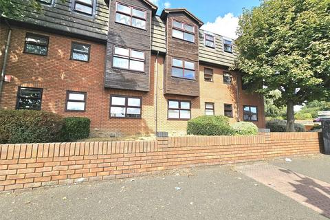 1 bedroom apartment to rent, Diamond Court, Park Lane, Hornchurch, Essex, RM11
