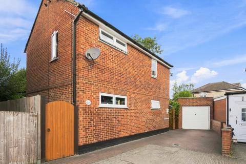 3 bedroom detached house for sale, De Mandeville Road, Bishop's Stortford CM22