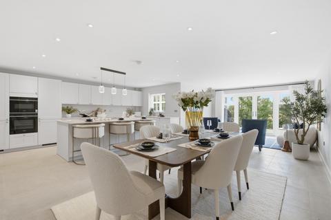 4 bedroom detached house for sale, Hawthorns, Hammersley Lane, Penn, Buckinghamshire, HP10