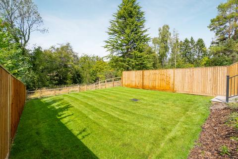 4 bedroom detached house for sale, Hawthorns, Hammersley Lane, Penn, Buckinghamshire, HP10