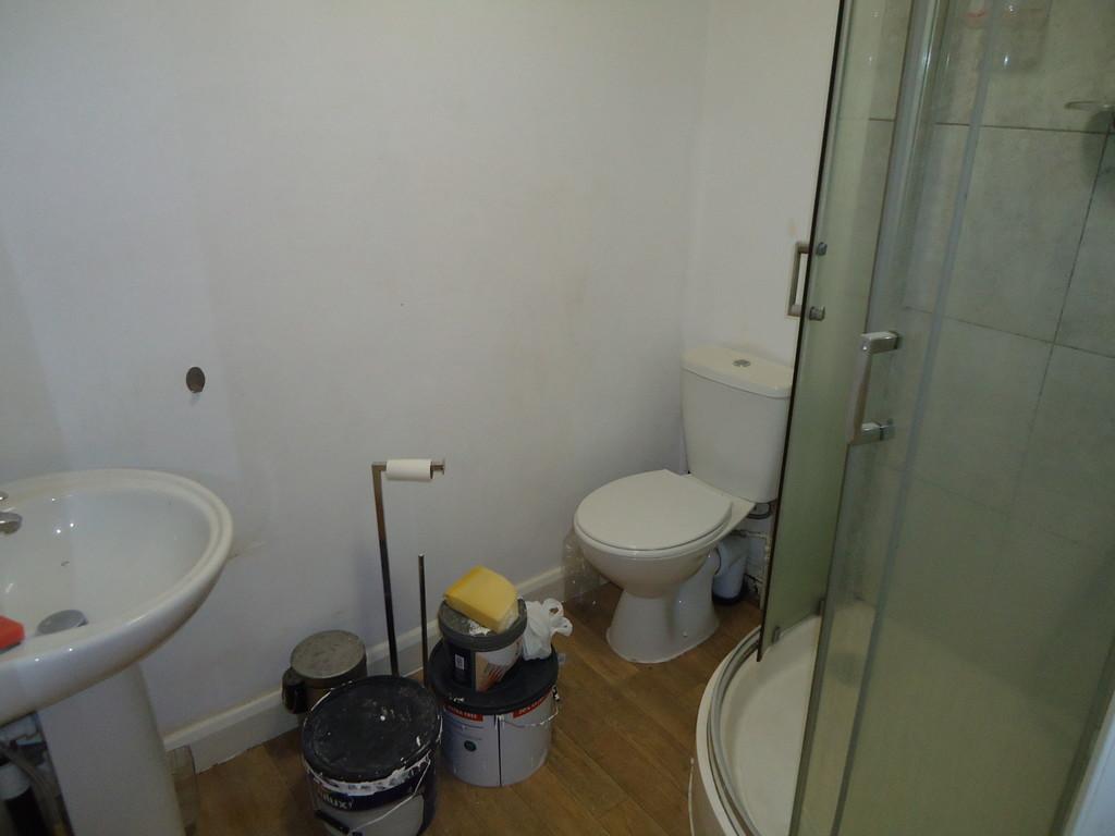 Apartment in Leeds - View 5