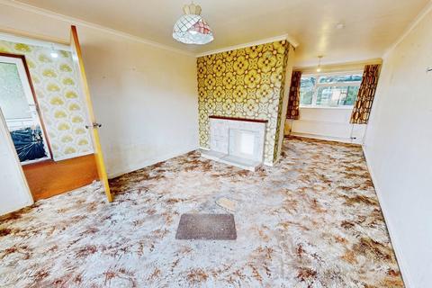 3 bedroom semi-detached house for sale, Maple Drive, Charlton Kings