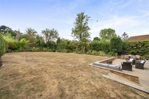 5 bedroom detached house for sale, Forest Road, East Horsley