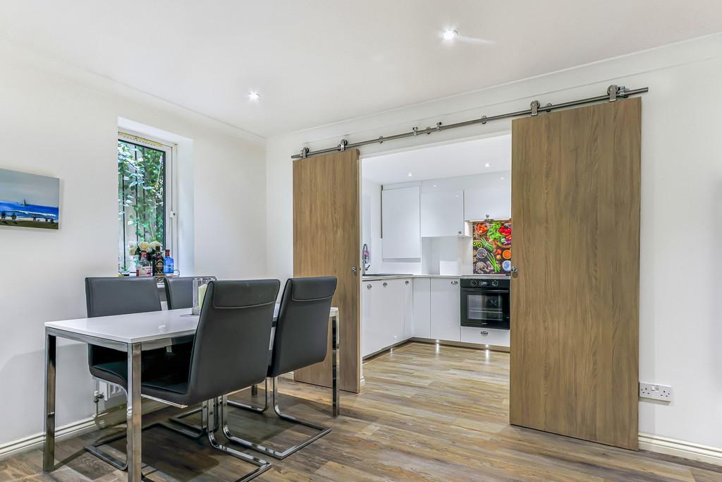 Apartment in Bournemouth - View 5