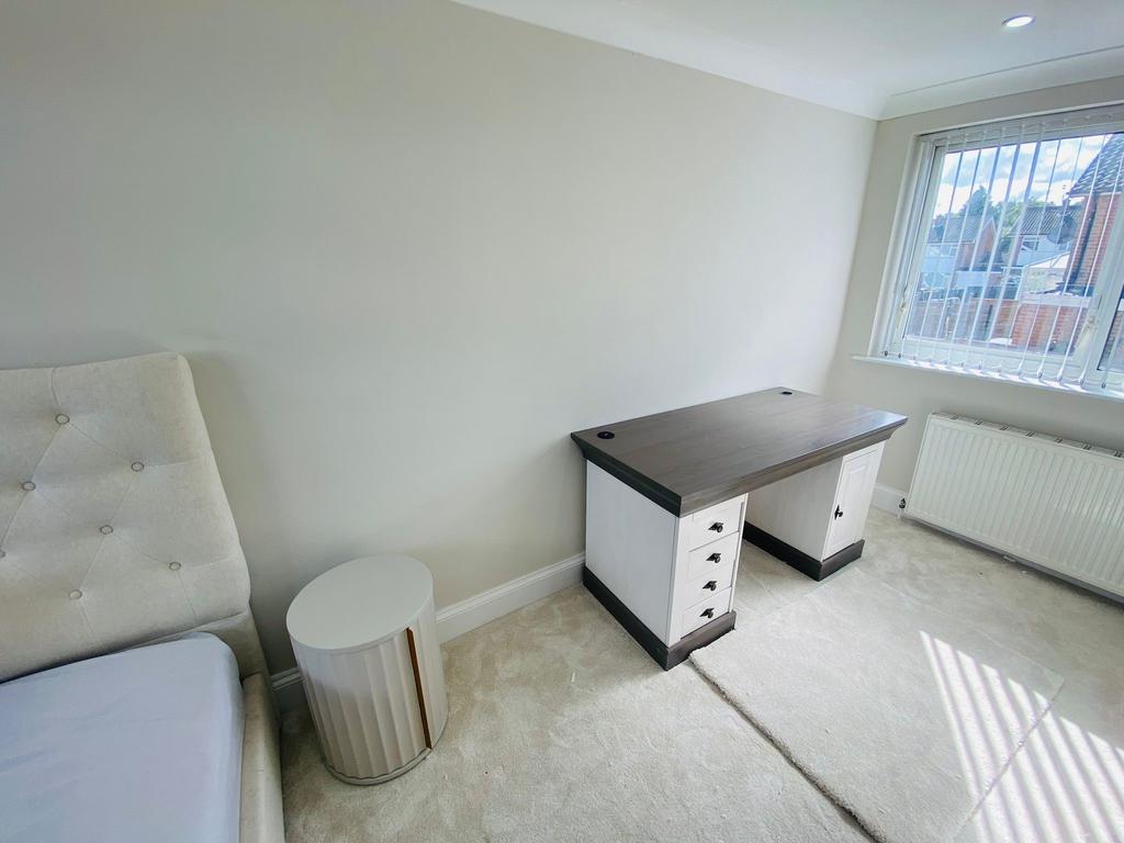 House in Nottingham - View 4