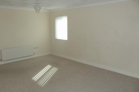 2 bedroom flat to rent, Poltair Meadow, Penryn TR10