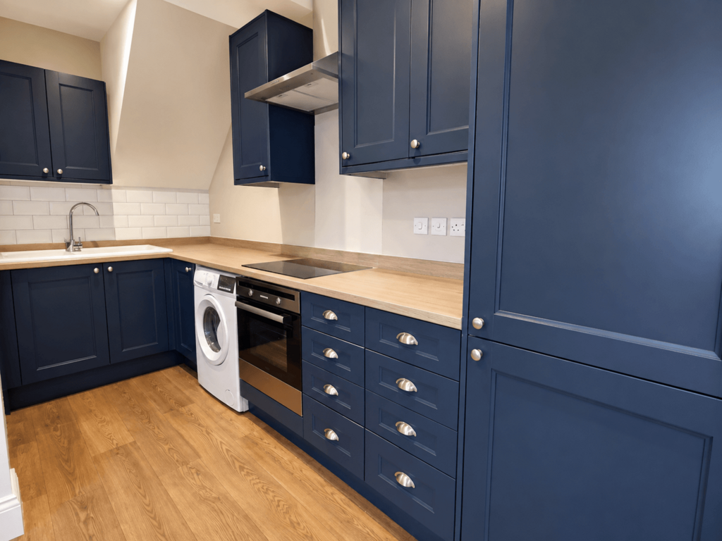 Apartment in Stretford - View 4
