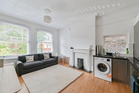 1 bedroom flat for sale, Crockerton Road, Tooting Bec, London, SW17