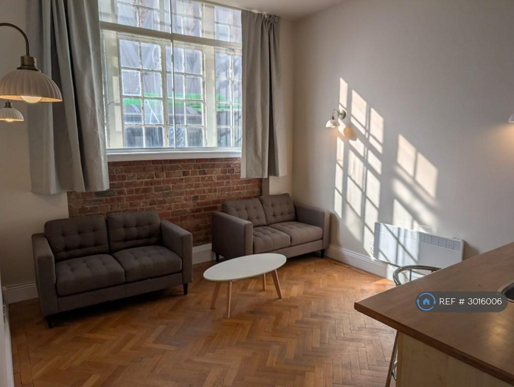 Apartment in Leeds - View 2