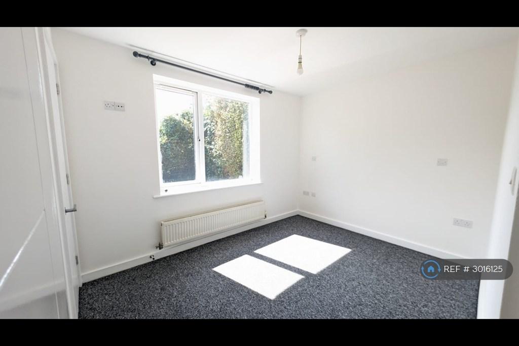 Apartment in Southampton, Midanbury - View 4