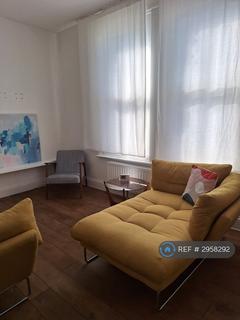 2 bedroom flat to rent, Campden, London, CR2