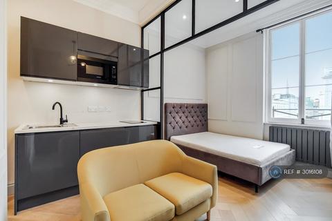 Studio to rent, Westbourne Terrace, London, W2