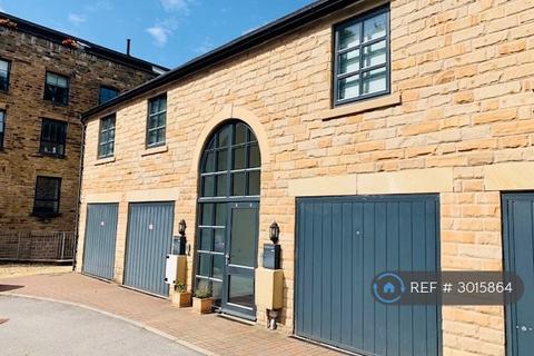undefined, Kinderlee Way, Chisworth, Glossop, SK13