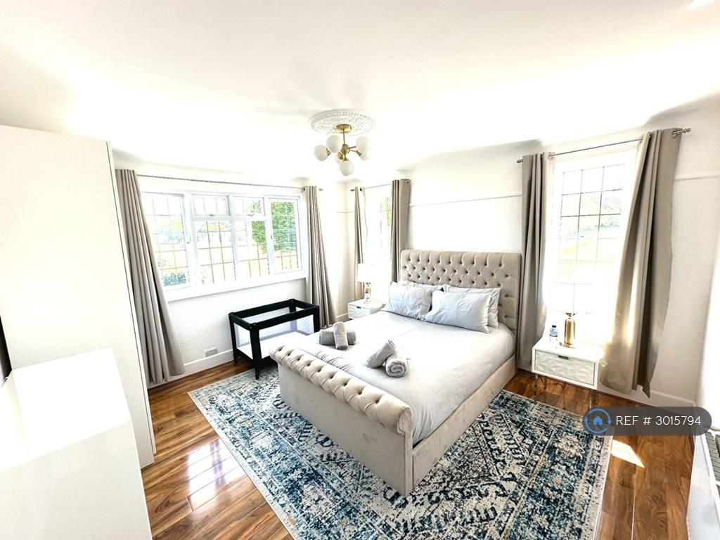 Apartment in Bournemouth - View 5
