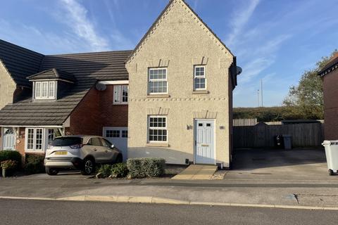 3 bedroom house to rent, The Hay Fields, Mansfield, NG21