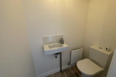 3 bedroom house to rent, The Hay Fields, Mansfield, NG21