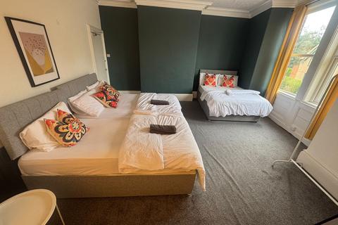 4 bedroom maisonette to rent, Studley Terrace , Newcastle upon Tyne NE4