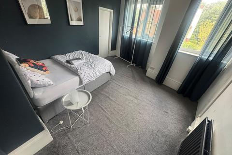 4 bedroom maisonette to rent, Studley Terrace , Newcastle upon Tyne NE4