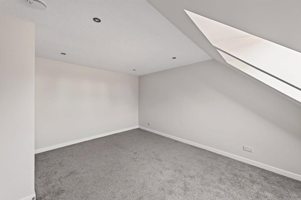 Apartment in Midlothian - More