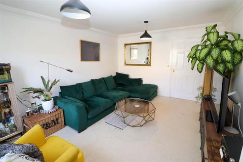 2 bedroom semi-detached house for sale, Turgis Road, Fleet GU51