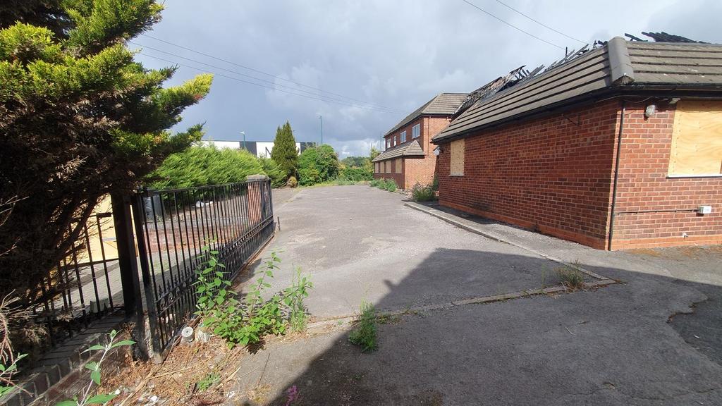 House in Solihull - View 3