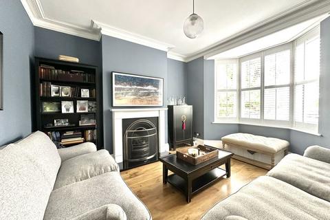 4 bedroom semi-detached house for sale, Grove Road, Epsom