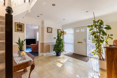 4 bedroom equestrian property for sale, Rag Hill, Aldermaston, RG7