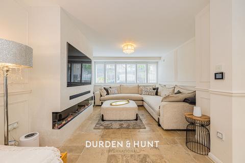 3 bedroom semi-detached house for sale, Surrey Drive, Hornchurch, RM11